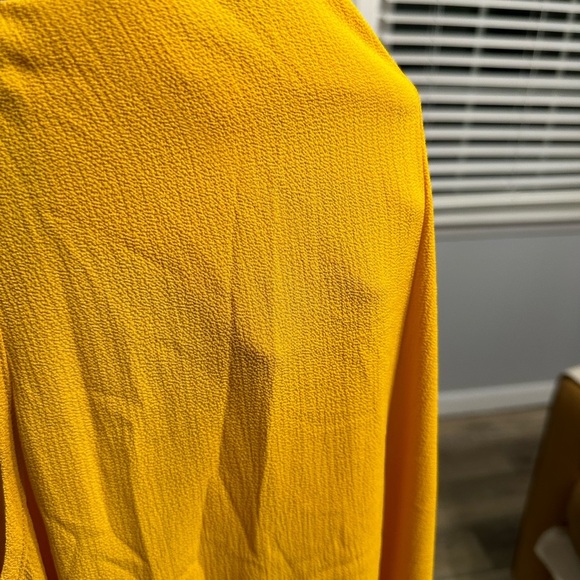 🛍️ Shein  Lightweight sleeveless dress. Perfect for swim coverup. - Picture 2 of 5